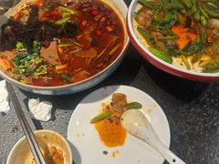 -万重锦·人文川菜馆(骡马市店)