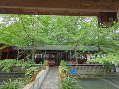 -源泉冷水鱼庄(小鱼洞店)