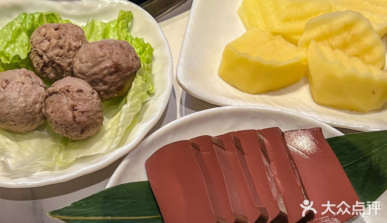 屠场直送‼️终于明白什么是新鲜到跺脚的牛肉火锅了