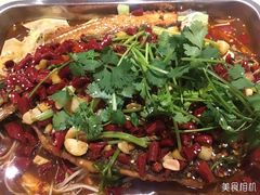 -拿渡麻辣香锅(世茂广场·工三店)