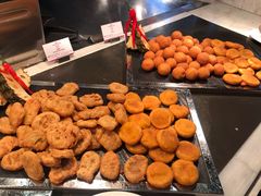 -飨食汇全日制餐厅·昆山皇冠假日酒店(九方店)