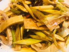 -潮庭·大连海鲜·炭火烧烤·扇贝王(大连店)