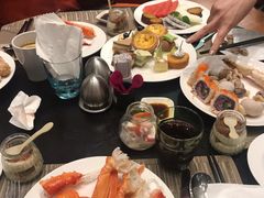 -飨食汇全日制餐厅·昆山皇冠假日酒店(九方店)