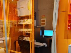 -LOHO眼镜(上海晶耀前滩商场店)