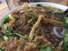 三鲜粉条-老字号杨坡红油米线腊汁肉夹馍(东四道巷店)