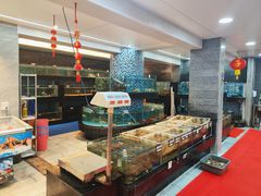 -鹏城人家海鲜酒家·23年老字号(较场尾店)