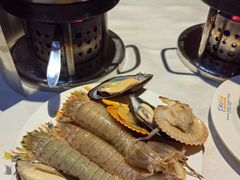 -领鲜活海鲜榴莲自助火锅(东门店)