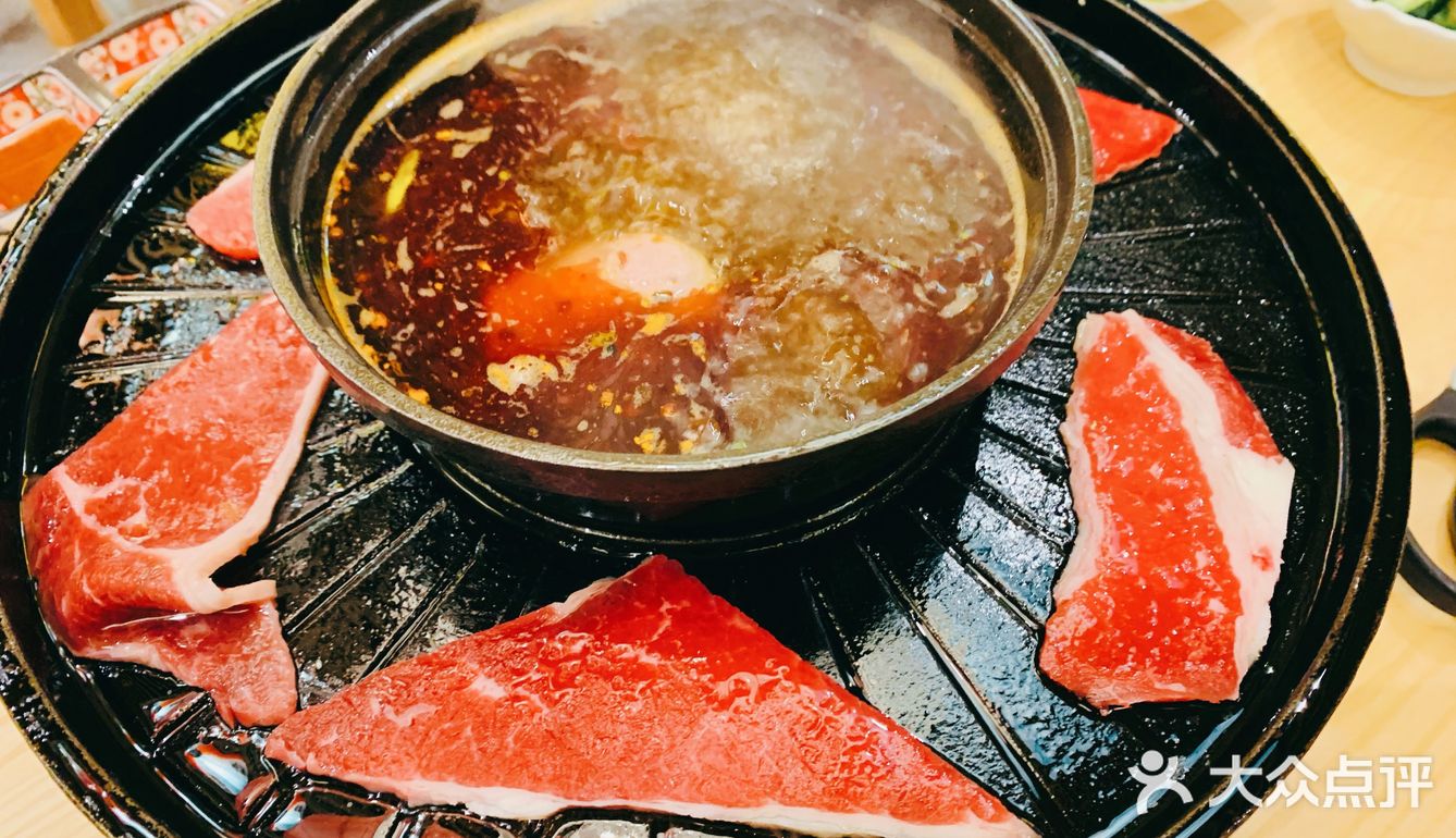 才食兼备自助餐，一锅两吃，性价比高~