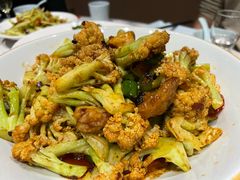 -乔家小院•非遗驴肉•本地小海鲜(滨河路店)