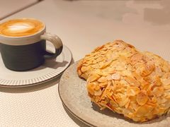 杏仁羊角-BAKER&SPICE(安福路店)