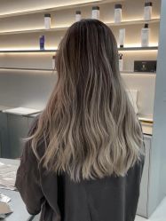 -KIMI HAIR SALON·烫染设计店