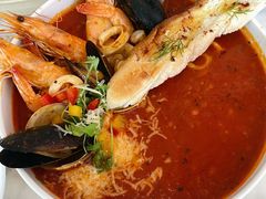 湾区意式鲜煨海鲜-The Rug Cafe(王府中环店)