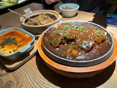 -蜜桃餐厅·伴山(湖滨商业街店)