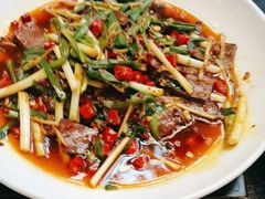 -有红鸡毛店·川菜(建设路店)