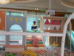 -昆山裕元花园酒店·温莎西餐厅