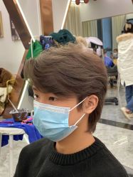 -V8潮牌·接发烫染连锁