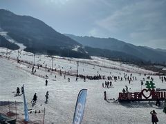 -鳌山滑雪度假区