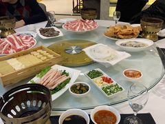 -胡记饭店(保工街店)