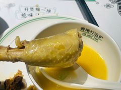 -禄婶鸡煲·打边炉