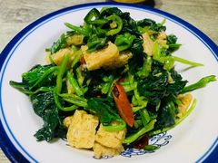 -巴依兄弟西域美食(机场店)