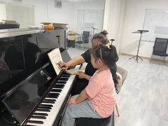 -属音琴行(成山路店)