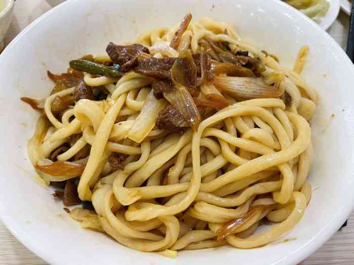 畅然居老北京抻面-"实在是一般…奔着面去的,吃完差点没把我面.