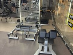 -超鹿运动(五四路恒力城店)