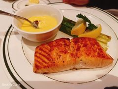 -Wolfgang’s Steakhouse 沃夫冈牛排馆(上海白玉兰广场店)