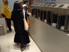 -喜茶(北京华贸购物中心店)