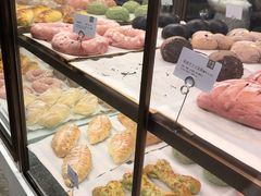 -奈雪的茶(湖滨银泰in77C区PRO店)