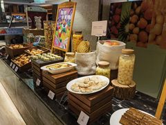 -东方红海鲜百汇(国际大厦店)