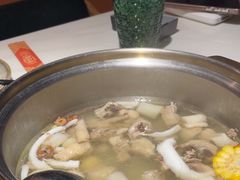 -喃喃椰·糟粕醋·椰子鸡火锅(七堡花园店)
