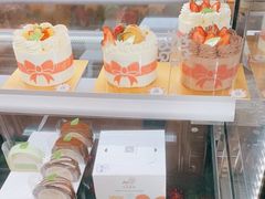 -花花卷卷·鲜食蛋糕(静安久光百货店)
