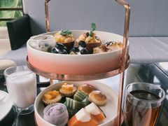 -亚龙湾喜来登·美景台大堂吧
