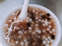 -芳婆糕团店(王府大街店)