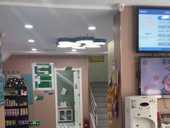 -天使宠物医院·犬猫分诊(彩虹店)