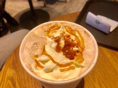 -星巴克臻选(杭州嘉里中心1F店)