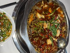 -乡土特色.冷锅鱼.牦牛肉汤锅