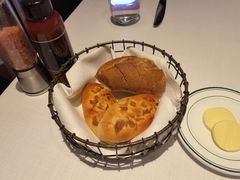 -Wolfgang’s Steakhouse 沃夫冈牛排馆(上海白玉兰广场店)