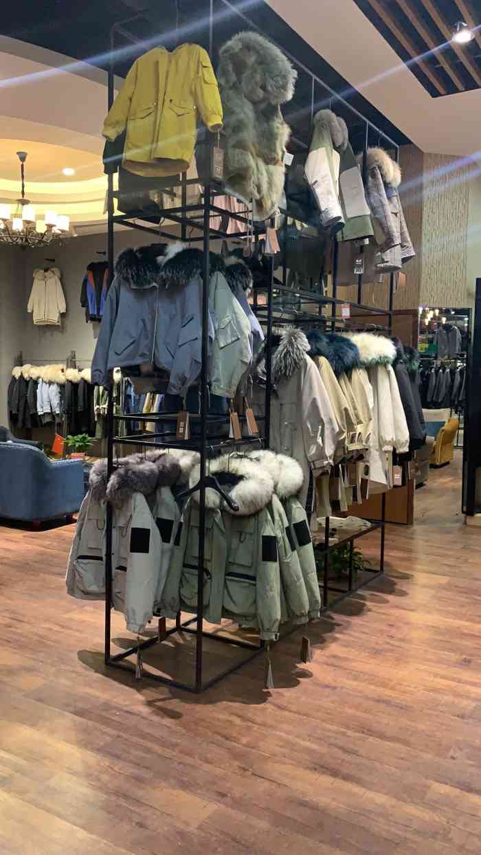 集宁国际皮革城-"第一次来到乌兰察布,下午没什么事情正好逛.