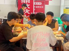 -鼎伙伙火锅串串·10年品牌传承(白象居总店)