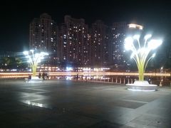 -西北湖绿化广场