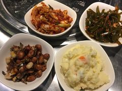 -韩聚屋韩国烤肉餐厅(新北万达店)