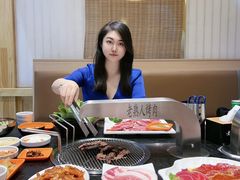 -老熟人烤肉城(马家堡店)