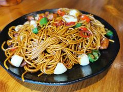 爆辣小公鸡炒面-望京一号·重庆江湖菜(工体店)