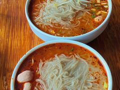 帽结子肥肠粉-白家高记肥肠粉(总店)