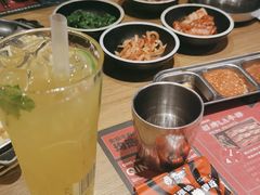-青瓦炭韩潮烤肉(花园道店)