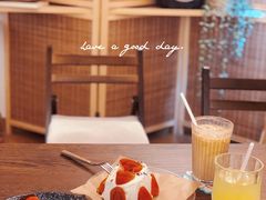 -C.Y Cafe