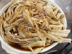 -满記土窑烧鷄波浪山莊