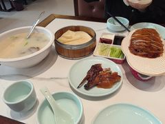 -梅利汴京烤鸭•开封豫菜地标店(东司门店)